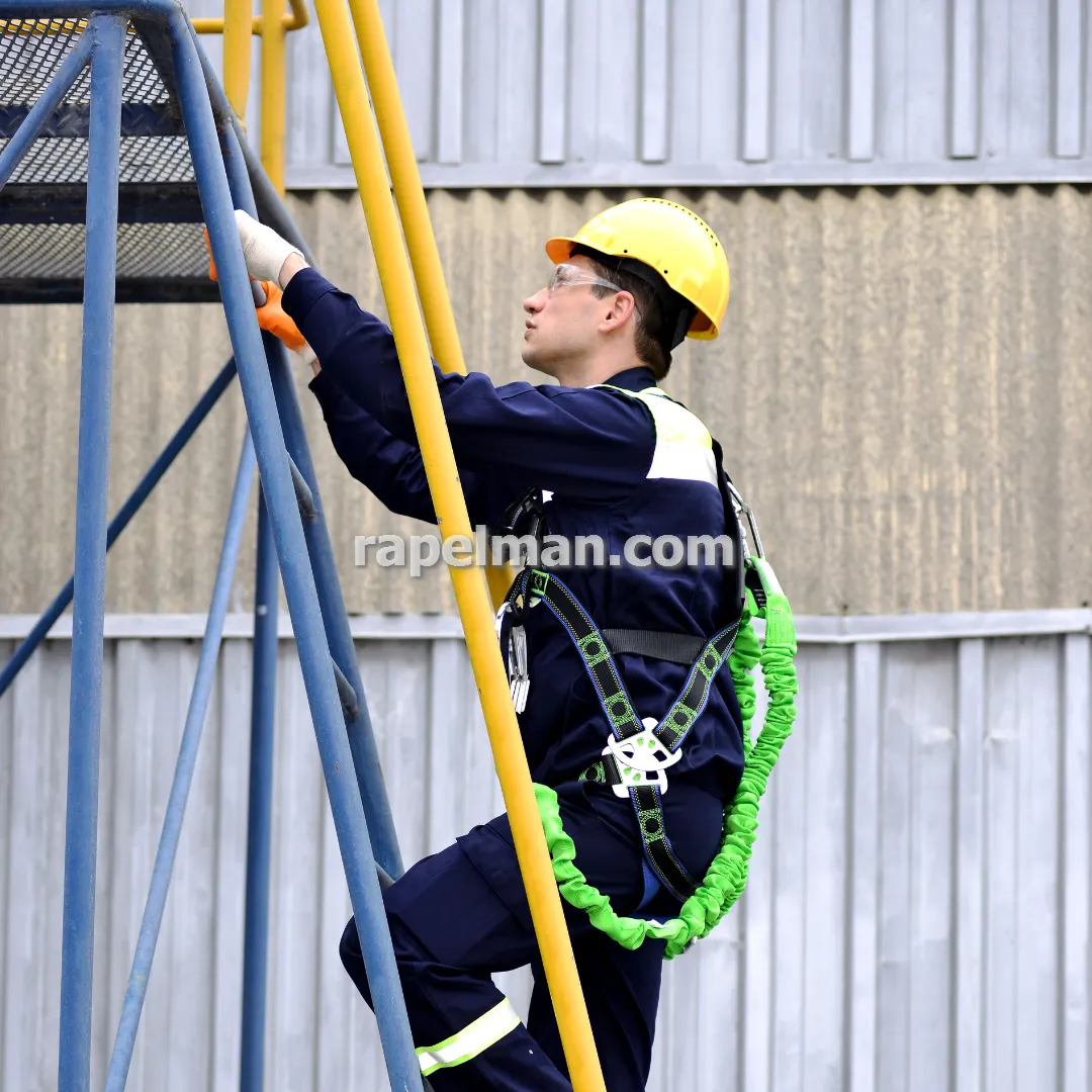 شرکت معتبر انجام کار در ارتفاع در تهران